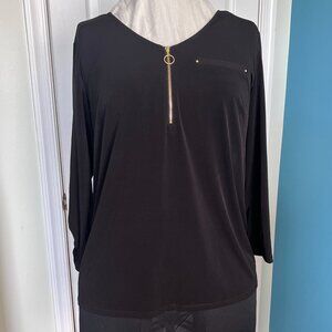 EUC | Dress Barn Black V-neck Blouse w/gold front zipper